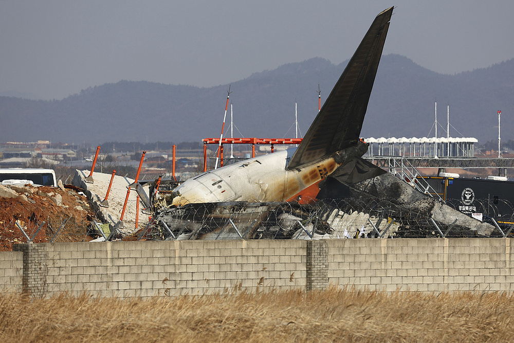 韩国客机爆炸悲剧，深刻反思与未来前瞻